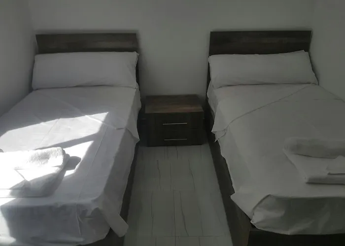 Amazing 2 Bedroom With Sea View In *